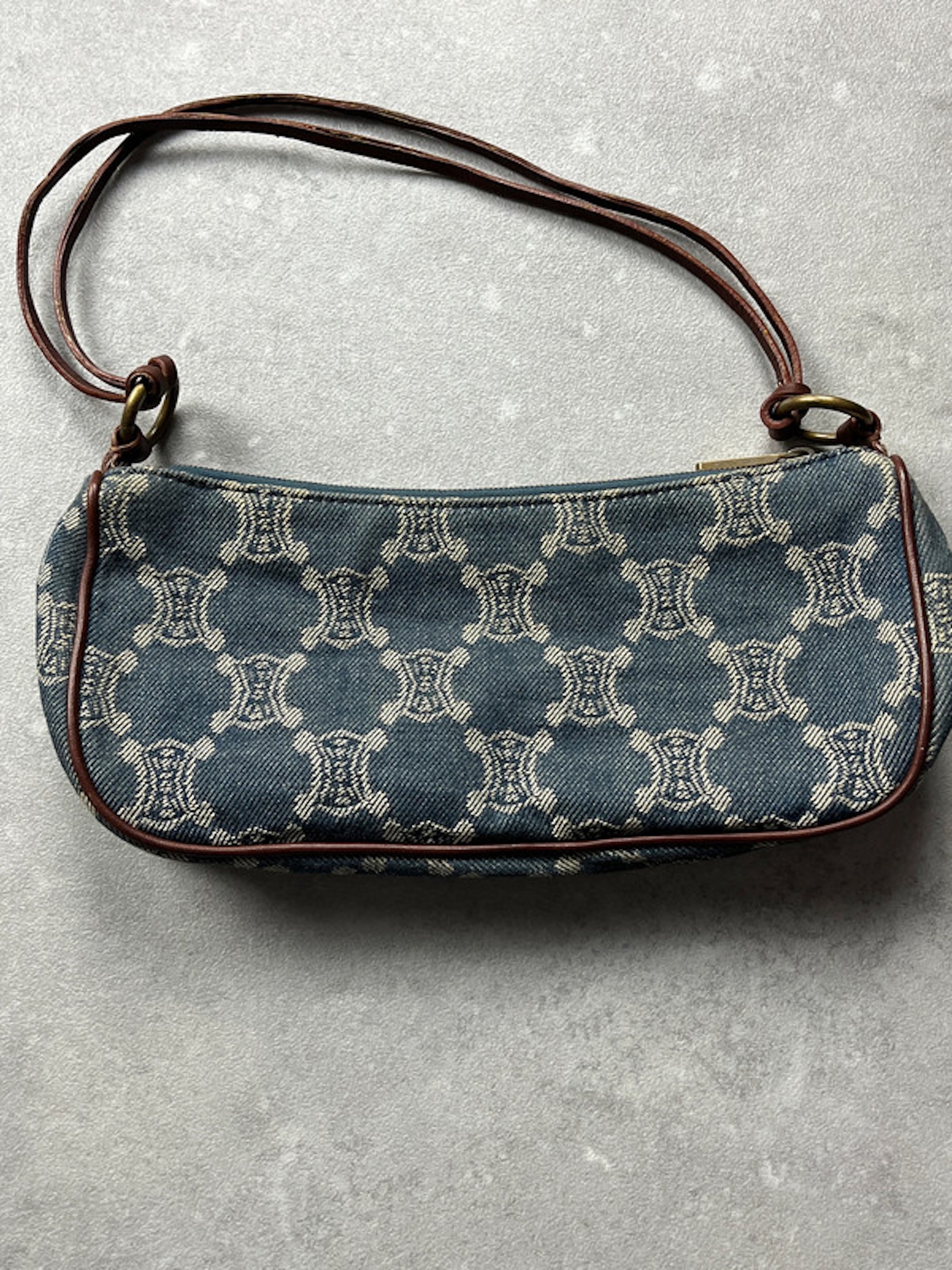 Céline Triumph Clutch Vintage