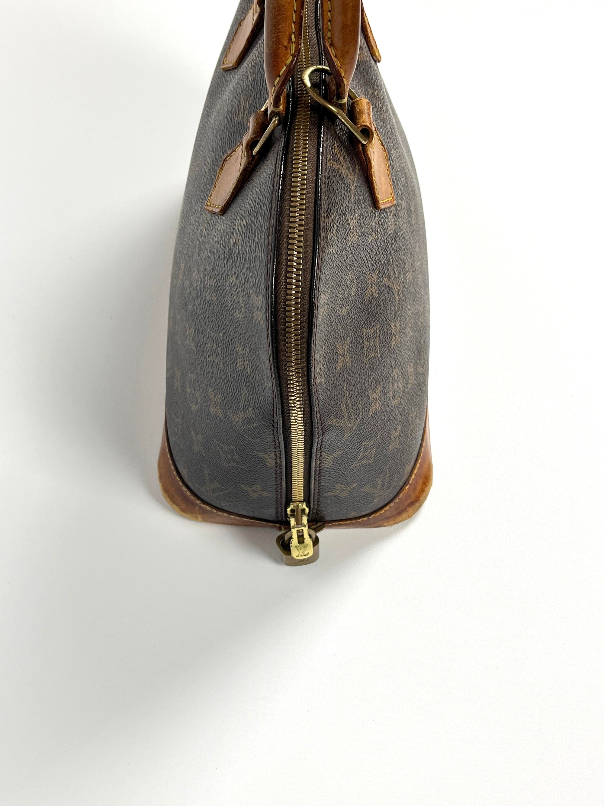 Louis Vuitton Alma Vintage