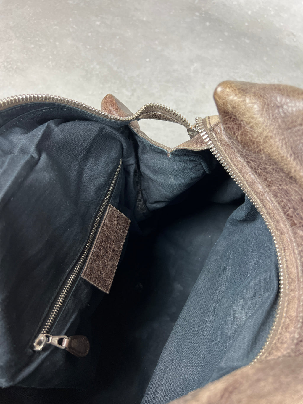 Balenciaga City Braun