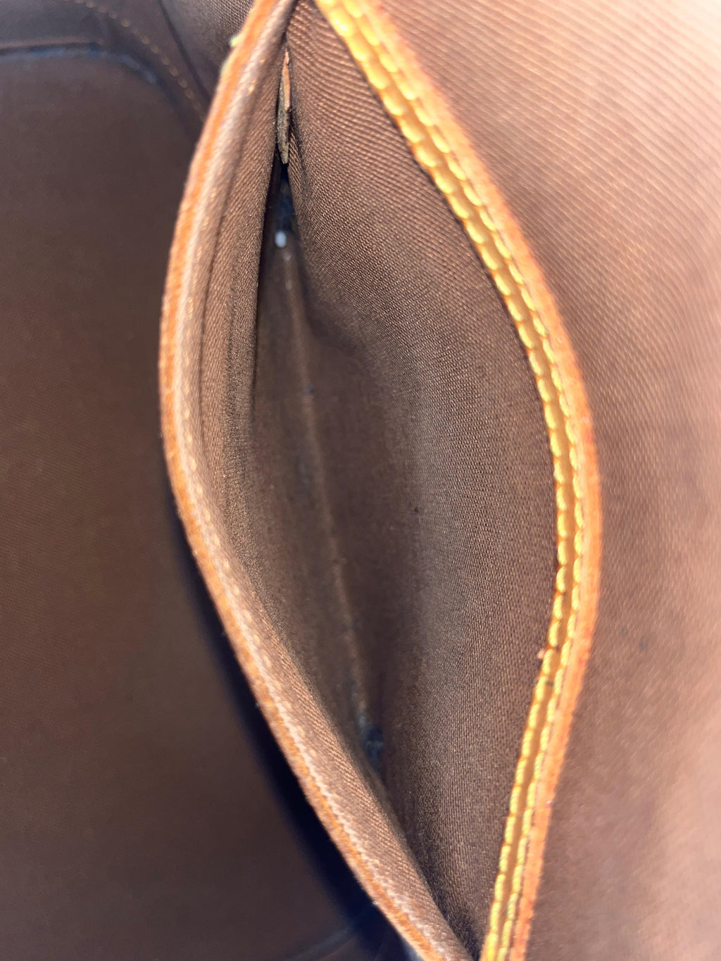 Louis Vuitton Alma Vintage