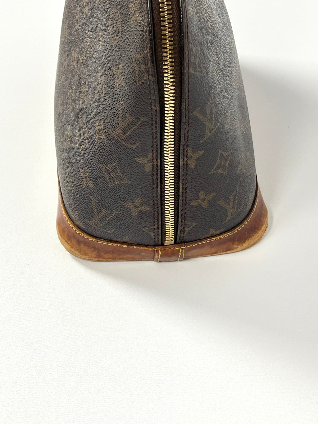 Louis Vuitton Alma Vintage